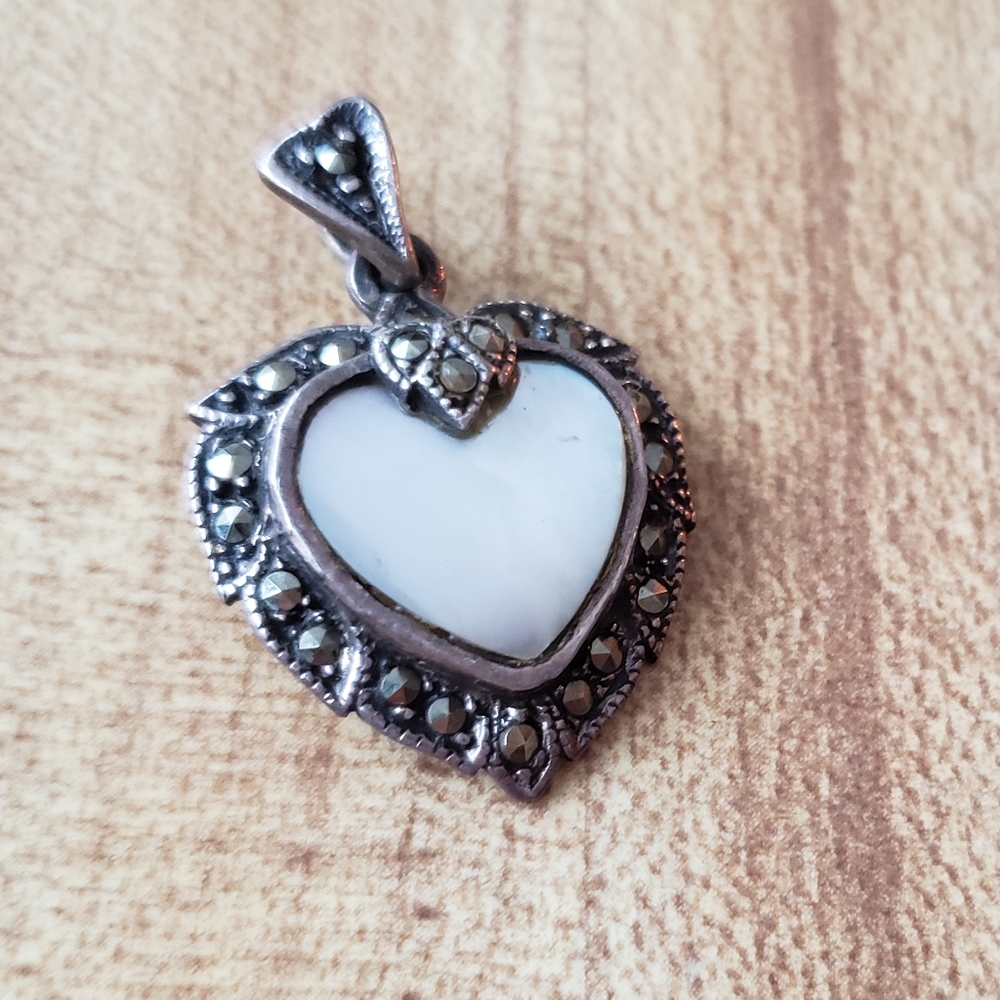 Vintage Sterling Silver Heart Mother of Pearl Inlay Pendant